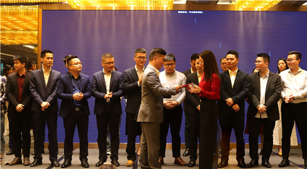 IMG_8228.JPG IMG_8228.JPG